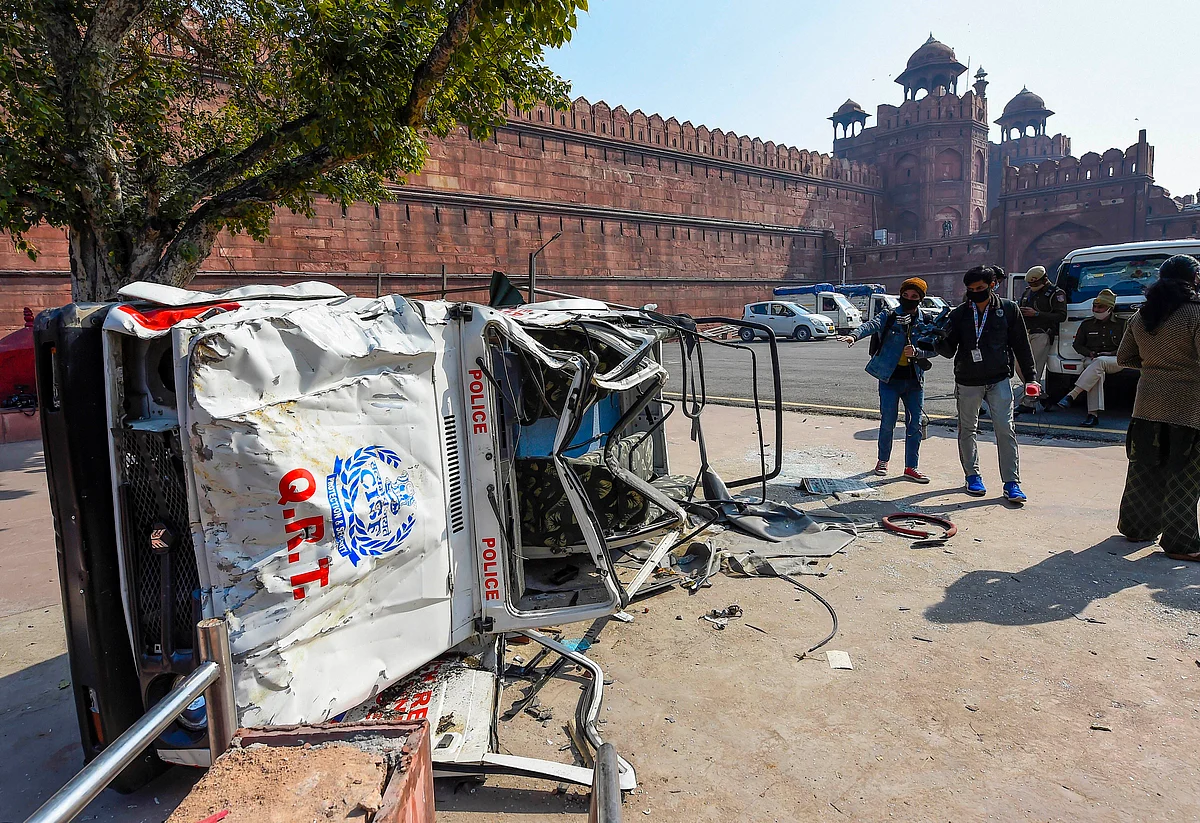 Vandalised metal detectors, uprooted railings, and damaged CCTV: Photos show the aftermath of...