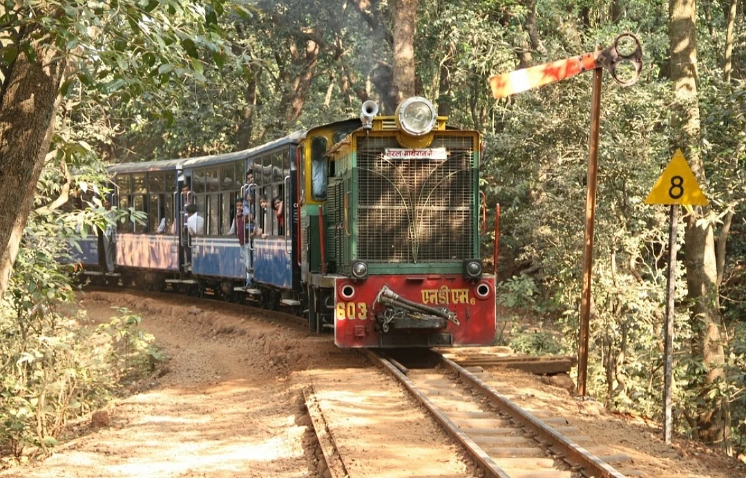 Central Railway’s Aman Lodge – Matheran shuttle services giving a boost to Matheran Tourism-...