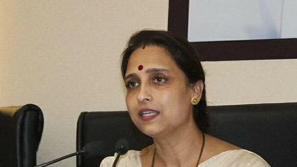 Law and order in Mumbai gone to potholes of city roads, says BJP's Chitra Wagh over Kurla rape case