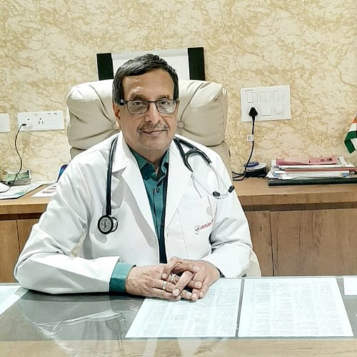 Bhopal Senior gastroenterologist Dr RK Jain loses battle against Covid19
