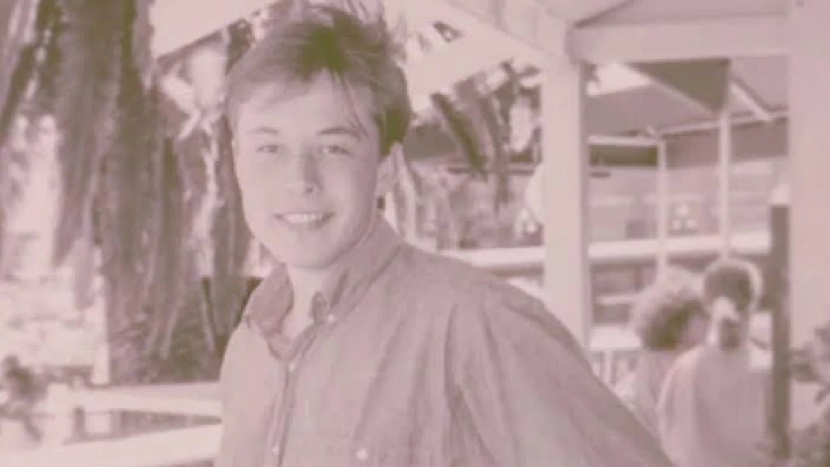 'Fate loves irony': Elon Musk's picture from 'ancient times' of 'Rocket Science' goes viral