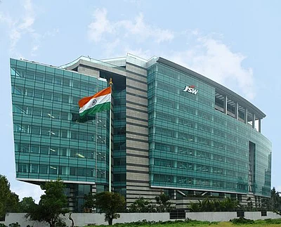 JSW Group amalgamates large project divisions of steel, cement businesses