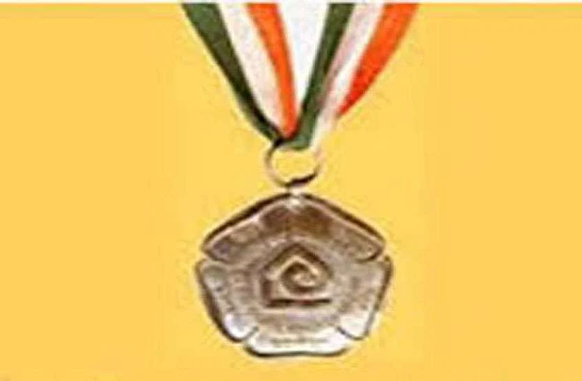 article-image