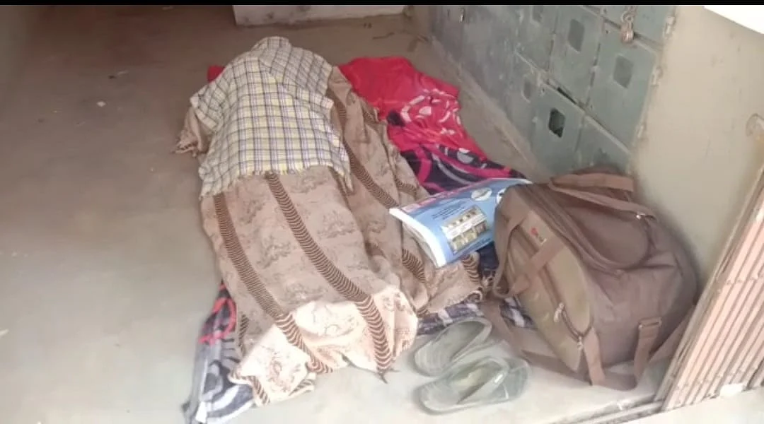 Madhya Pradesh: Ambulance driver escapes leaving Covid-19 suspect's body under stairs in Ratlam