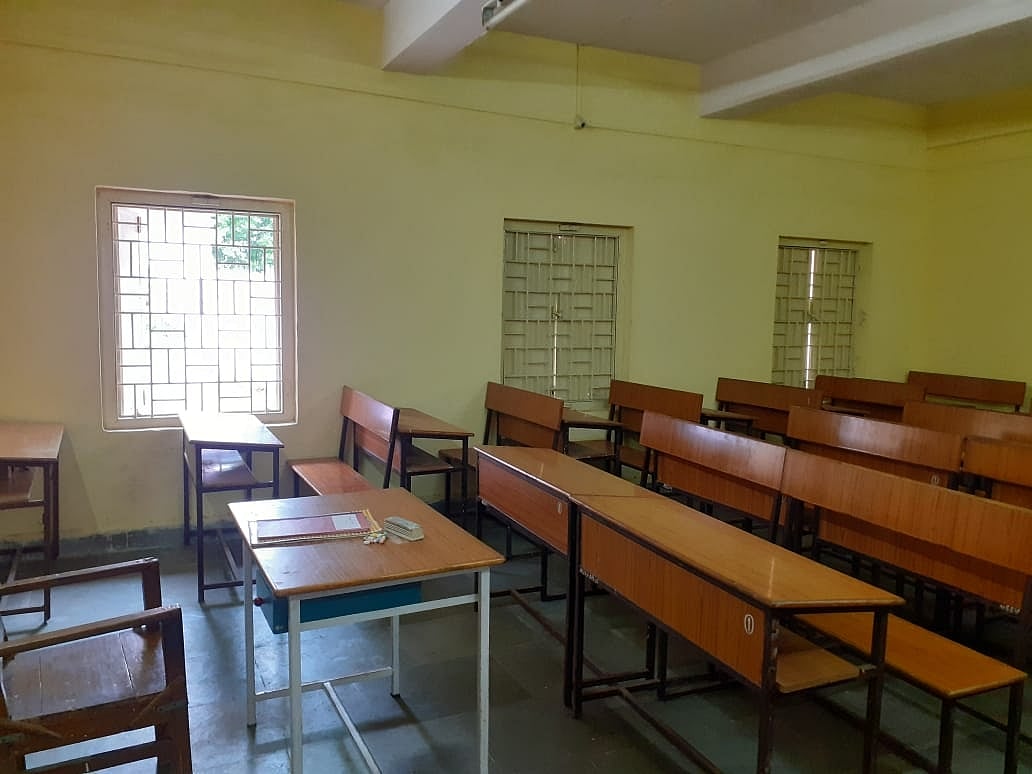 UP: 5-year-old rusticated after defecating in classroom - Vimarsana News