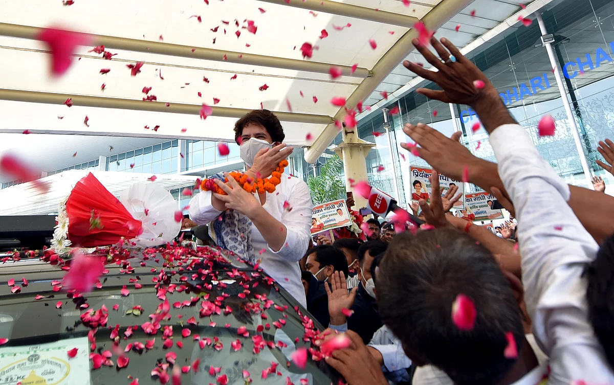 Uttar Pradesh, July 16 (ANI): All India Congress Committee (AICC) General Secretary Priyanka Gandhi Vadra being welcomed by Party supporters at Chaudhary Charan Singh International Airport, in Lucknow on Friday.
