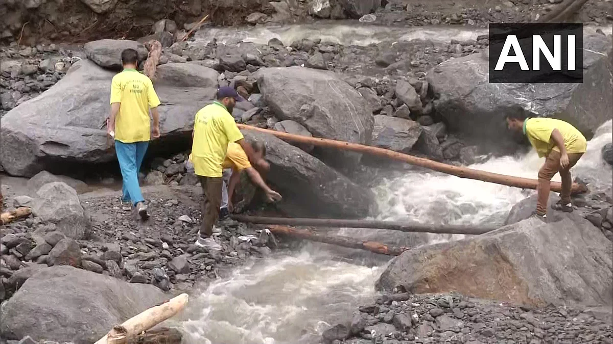 Rescue operation & restoration work continues in Honzar Dachhan area of Kishtwar district of Jammu and Kashmir following cloudburst.