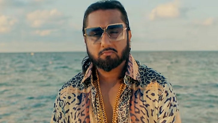 Yo Yo Honey Singh's wife alleges domestic violence; files plea