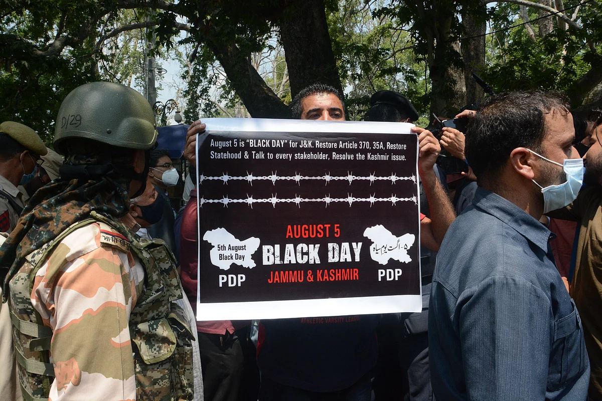 People's Democratic Party (PDP) carried out a protest rally on the 2nd anniversary of abrogation of Article 370 & 35A and bifurcation of state into two UTs, in Srinagar, Jammu & Kashmir, on August 05, 2021.