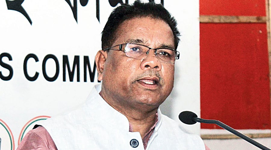 Mamata Banerjee appoints Ripun Bora as Assam TMC chief with immediate effect - Vimarsana News