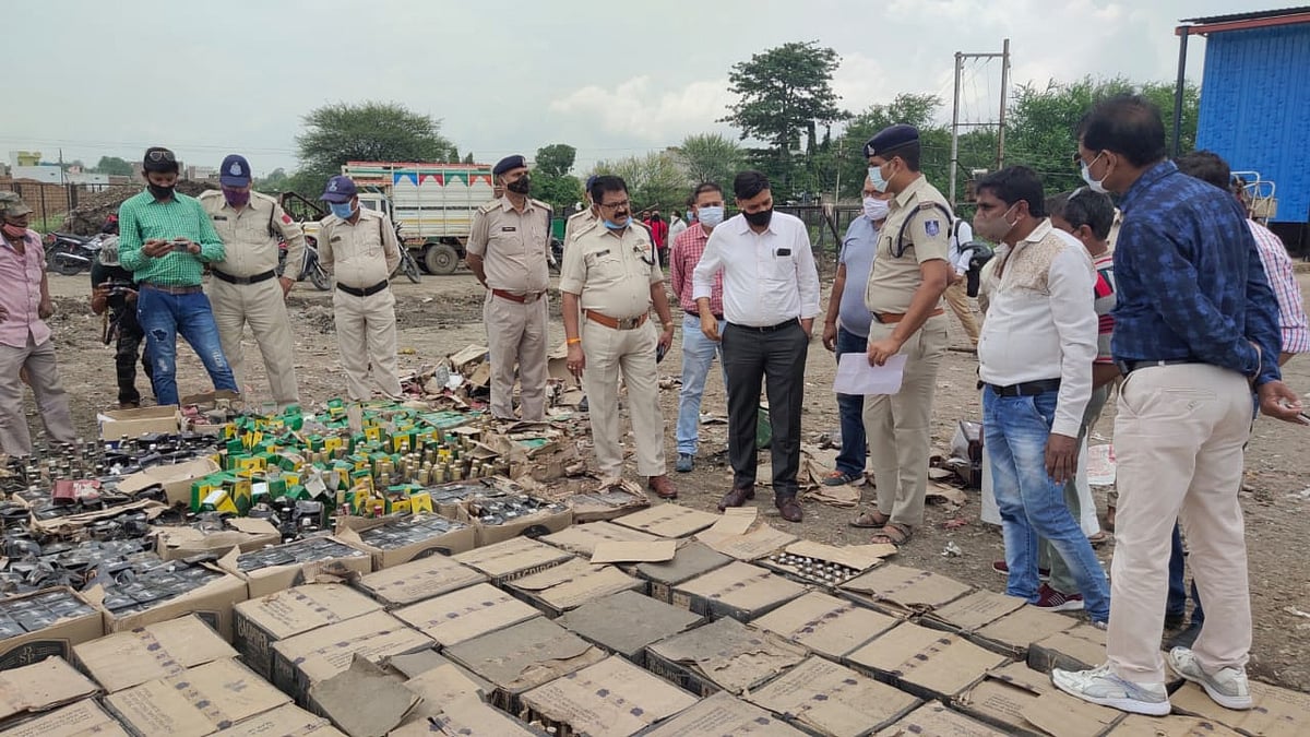 Mumbai: Where should seized liquor be disposed of? Excise dept's 'nullah' idea irks HC - Vimarsana News