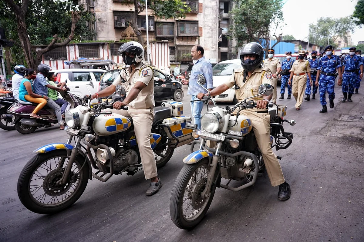 Mumbai police patrolling at Sion Koliwada amidst Ganpati festival
