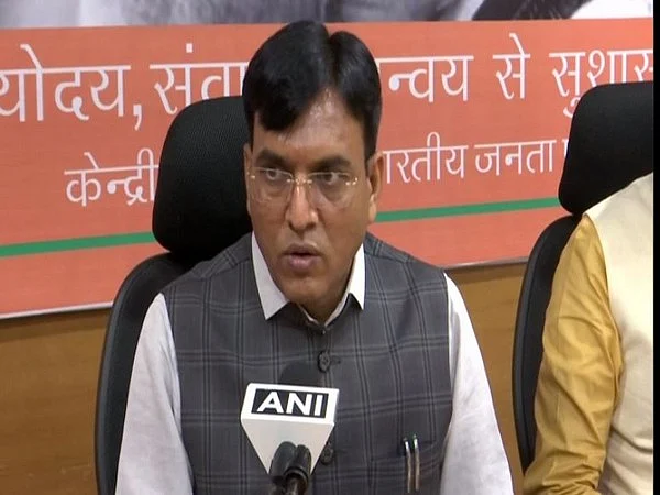India crosses 145 crore milestone of COVID-19 cumulative vaccine coverage, announces Union Health...