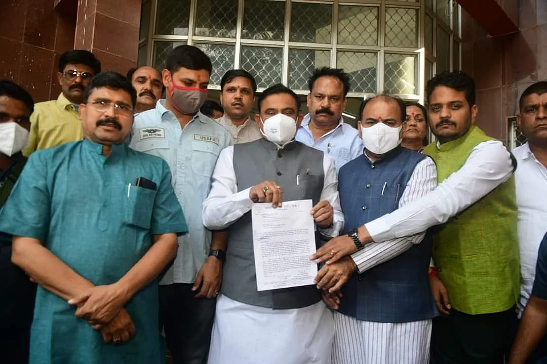 Bhopal: BJP lodges complaint against Prithvipur Congress candidate kin for threatening voters