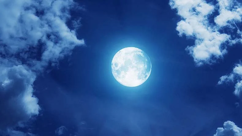 Sharad Purnima 2021: Netizens take to Twitter to share greetings for the auspicious festival