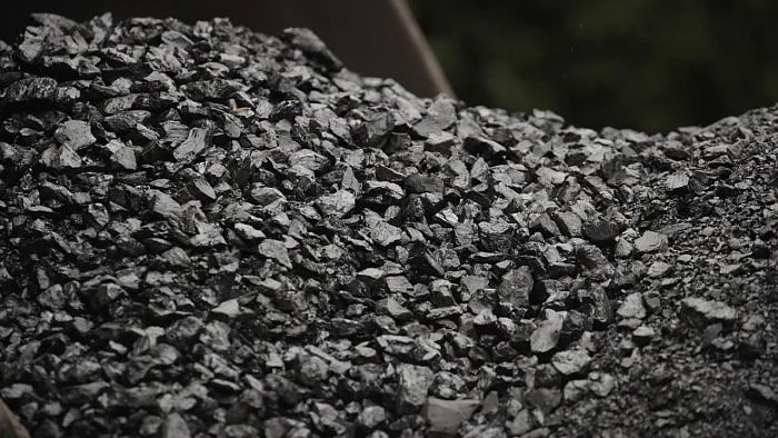 Maharashtra government's negligence responsible for coal shortage: Ex-Union minister Hansraj Ahir
