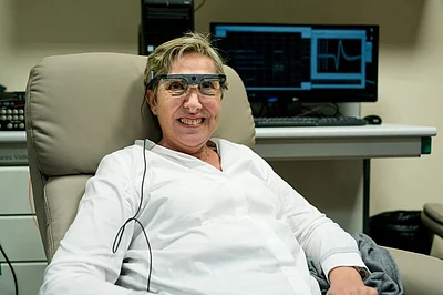 Brain implant helps blind woman to see simple shapes