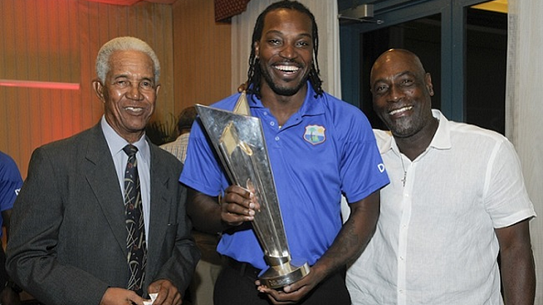 T20 World Cup: Viv Richards speaks in support of Curtly Ambrose, asks Chris Gayle to set mind on...