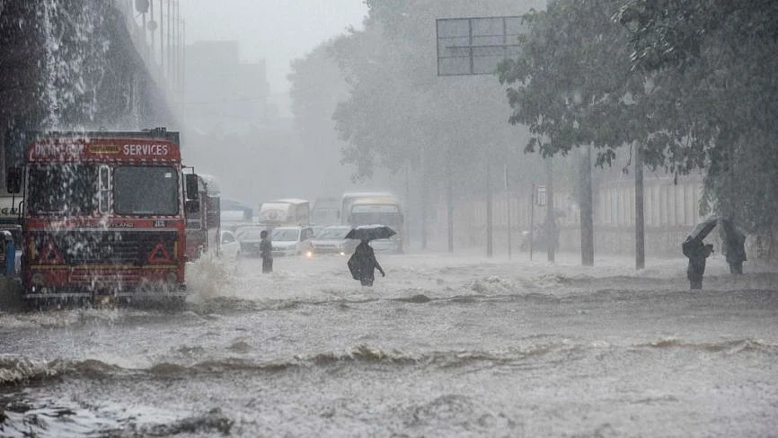 Heavy rains lash several parts of India, 5 killed in Uttarakhand; red alert for 10 dams in Kerala
