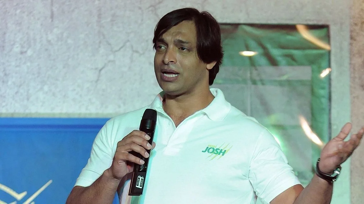 Watch: Shoaib Akhtar walks out of talk show after being 'insulted' on national TV; video goes viral