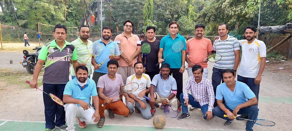Mumbai: Doctors joins hands to convert open ground for drug addicts den into a sports playground