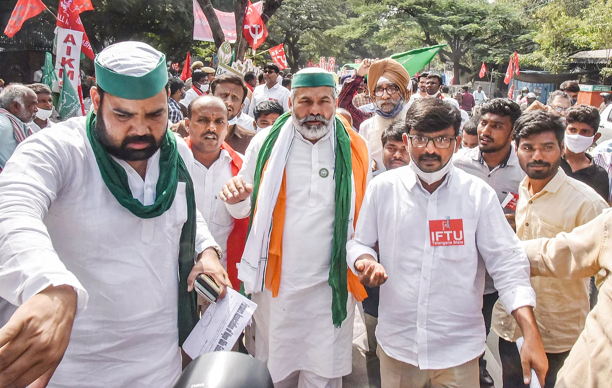Farmers’ protest completes 1 year today; security tightened at Delhi borders - see photos