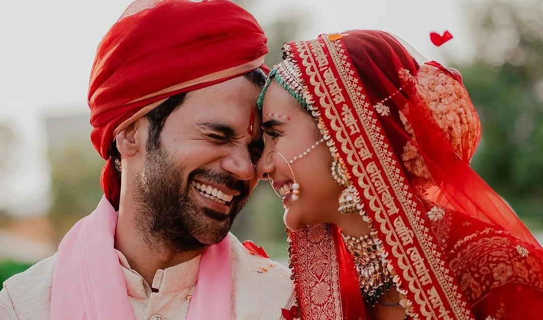 Can you spot the special message written on Patralekhaa's wedding dupatta for Rajkummar Rao?