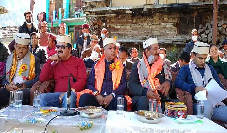 CM Jai Ram Thakur visits Malana village, announces ex-gratia of Rs 1.5 lakh each to 36 families...