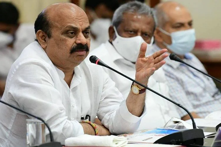 Covid-19: Karnataka CM Basavaraj Bommai holds meeting with health authorities, issues fresh...