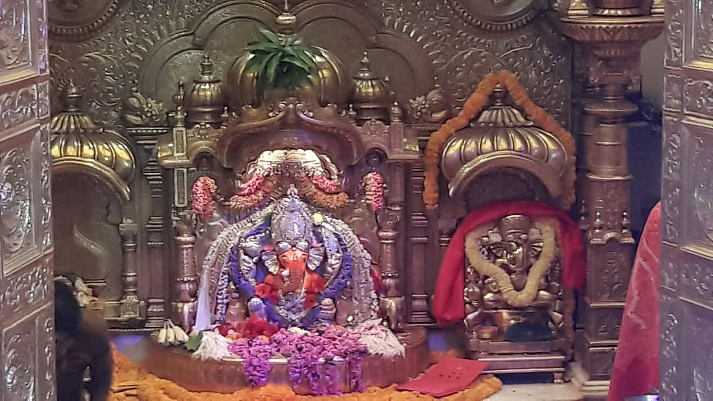 Watch video: On auspicious occasion of Angarki Sankashti Chaturthi, devotees seek blessings from...