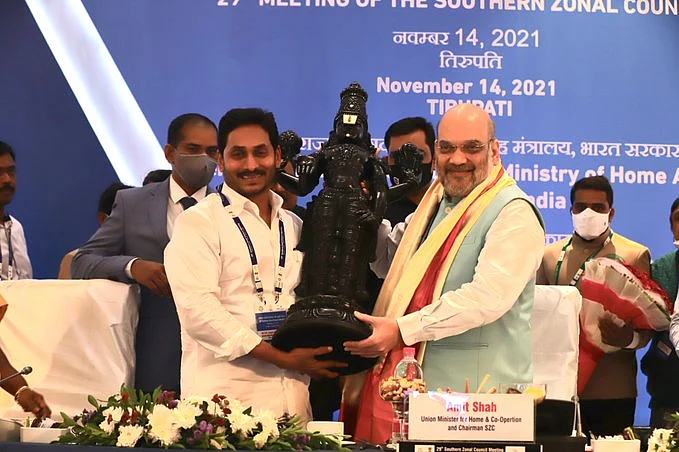 In Photos: Union Home Minister Amit Shah chairs 29th meeting of the Southern Zonal Council in...