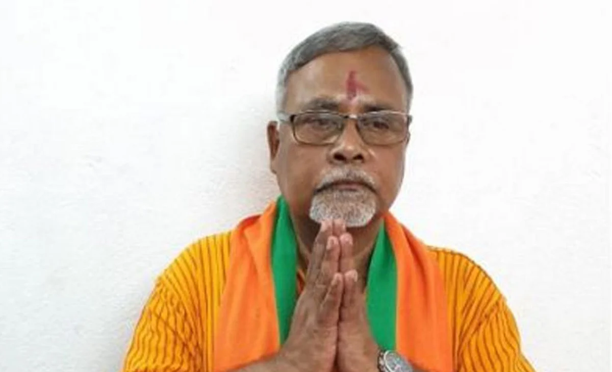 West Bengal: BJP leader Rantideb Sengupta raises questions over PM Modi’s guarantee of Rs 5 lakh...