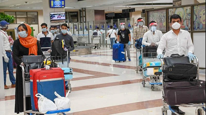 Mumbai: BMC issues fresh guidelines for Dubai returnees; 7-day home quarantine on arrival- check...