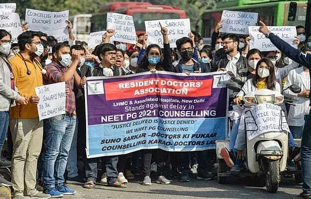 FPJ-Ed: Resident doctors resume strike after demand not fulfilled over NEET-PG Counselling