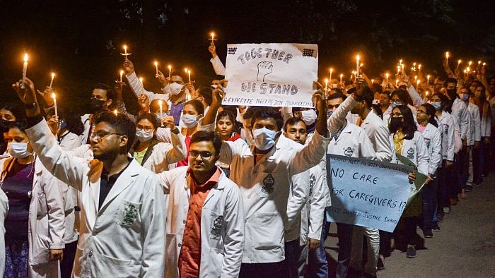 Mumbai: Resident doctors of KEM, Sion and JJ hospitals to withdraw OPD services from today to...