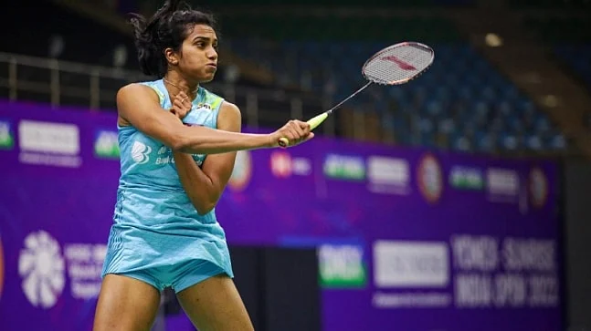 Syed Modi International Super 300: PV Sindhu rallies to make semis; HS Prannoy crashes out