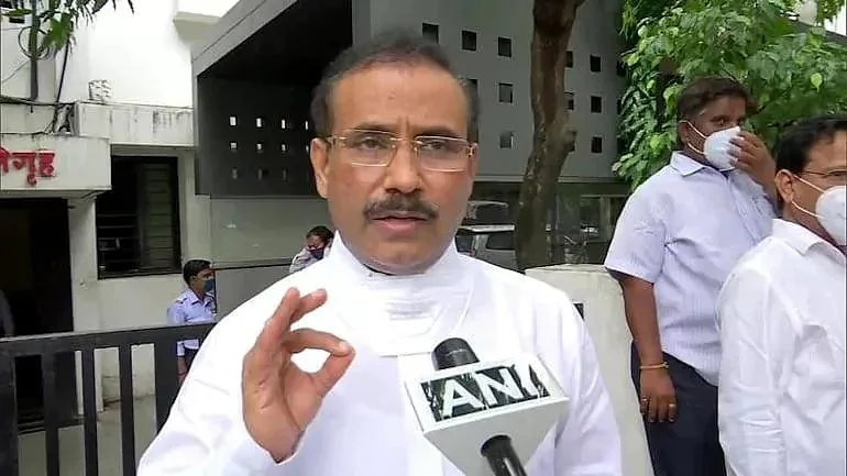 COVID-19 in Maharashtra: Nominal rise in medical oxygen demand from 270 MT to 350 MT, says Rajesh...