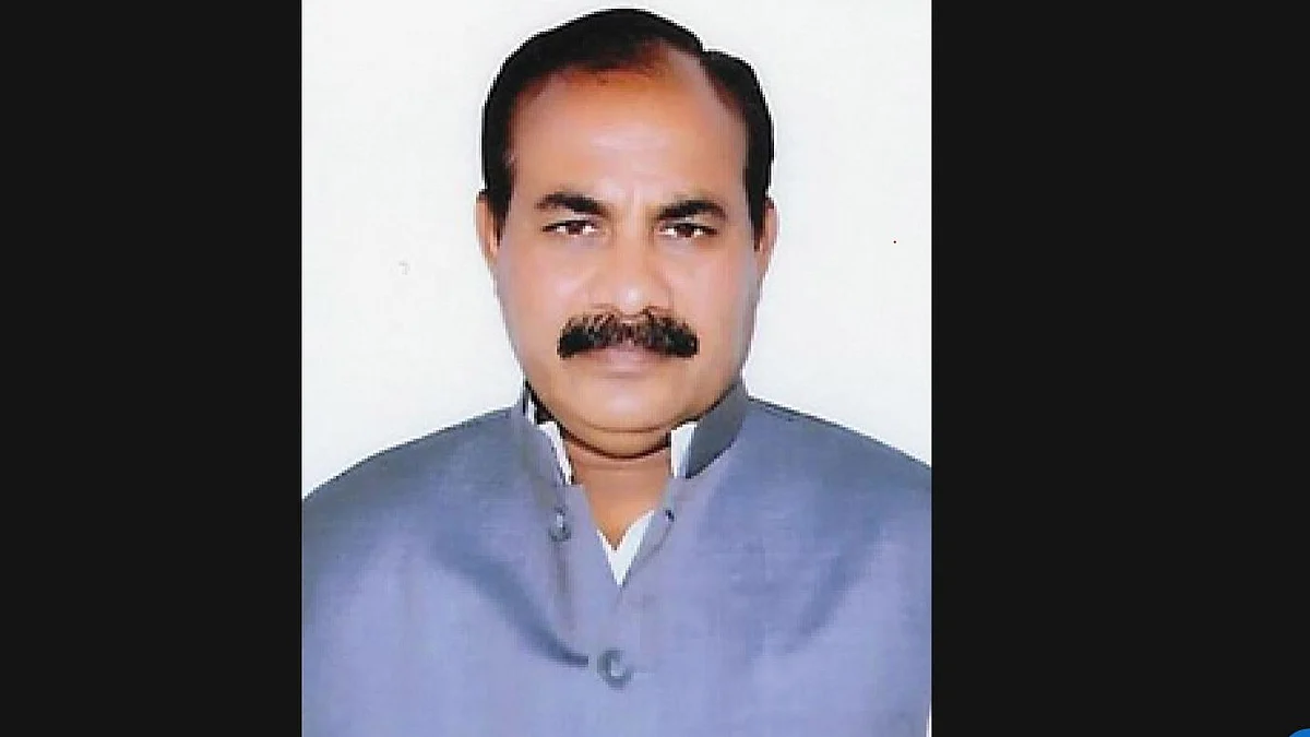 Uttar Pradesh Polls: After Swami Prasad Maurya, another minister Dara Singh Chauhan resigns from...