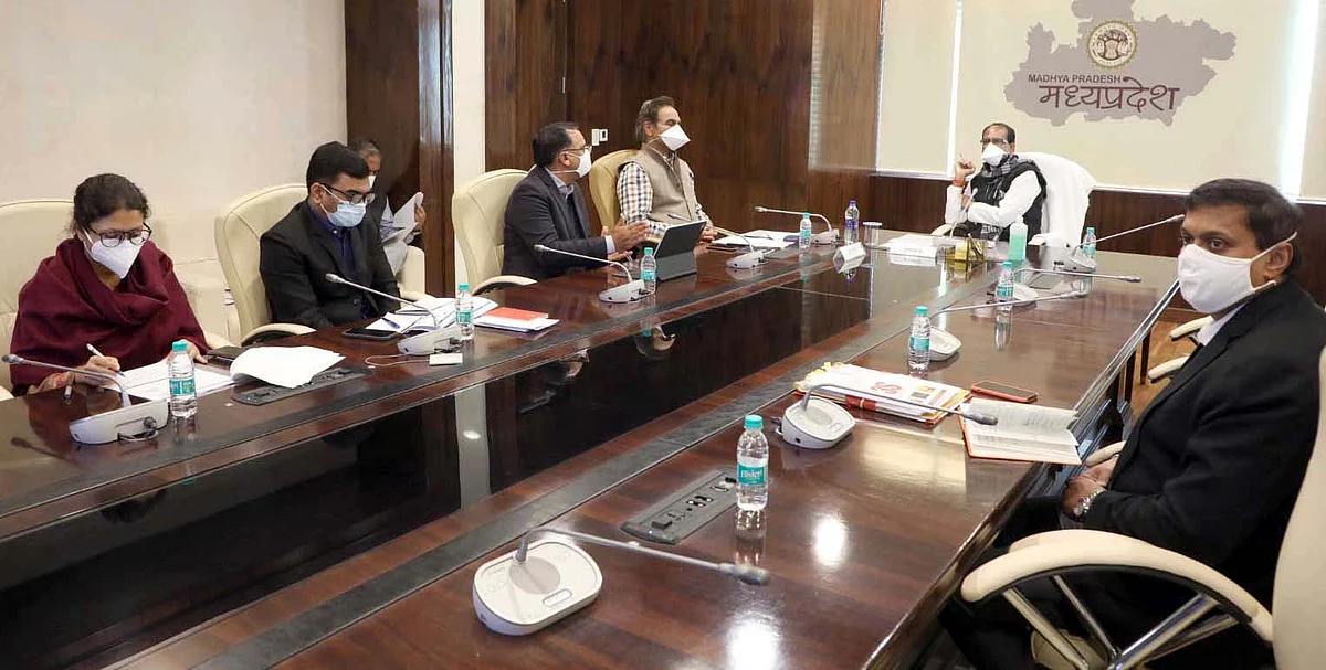 Bhopal: 13,862 patients in home isolation given medical kit, tele-consultation facility, CM Chouhan