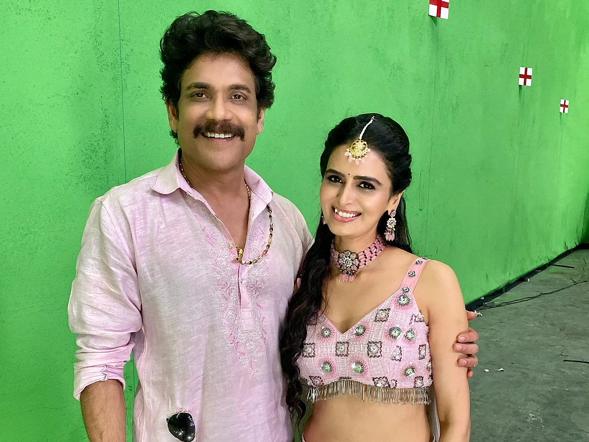'He showers his affection towards his co-actors', says 'Bangarraju' star, Meenakshi Dixit about...