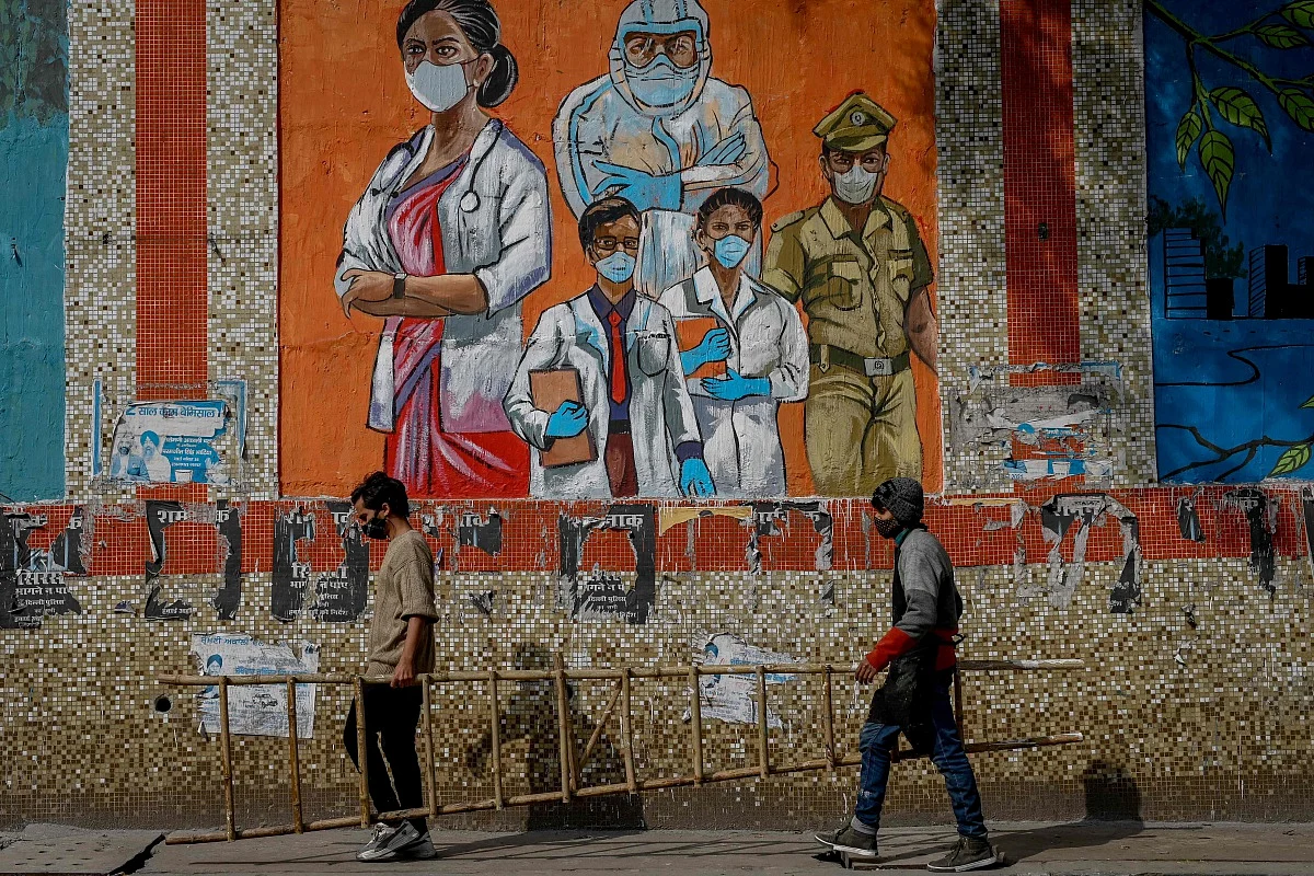 Take pre-emptive action to curb emerging spread of Covid-19: Centre to Delhi, Uttar Pradesh,...