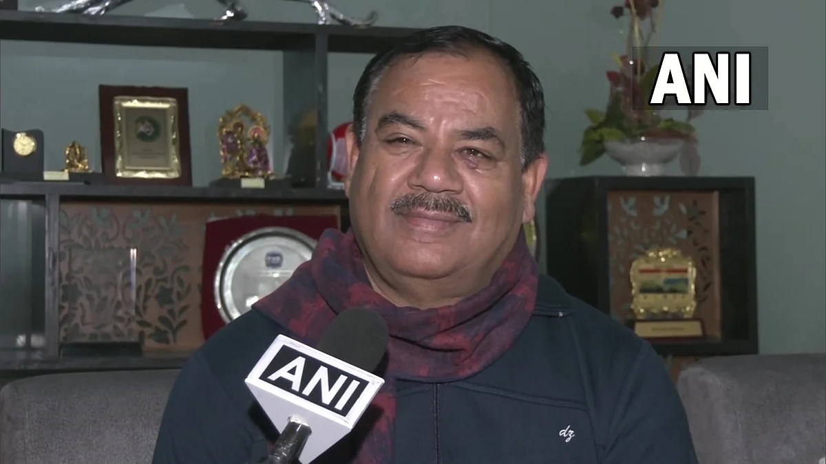 'Congress will form govt': Uttarakhand minister Harak Singh Rawat after being sacked; watch video