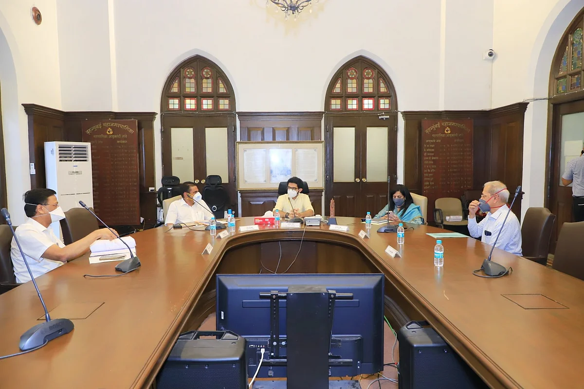 Mumbai: BMC mulls reopening of city schools with pre-Covid timings from March amid dip in daily...
