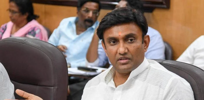 All govt and private hospitals to discontinue precautionary Covid-19 testing of asymptomatic...