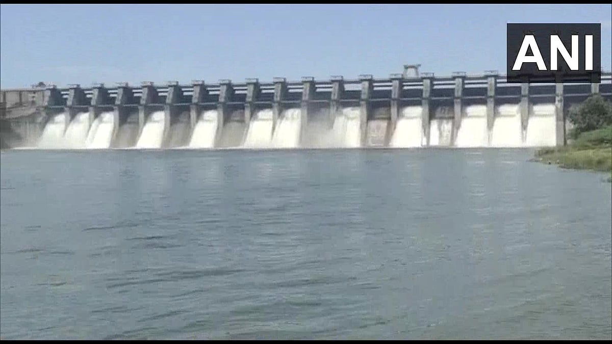 Maharashtra: Storage of Jayakwadi dam rises to 95% after rains, alert sounded in 16 villages - Vimarsana News