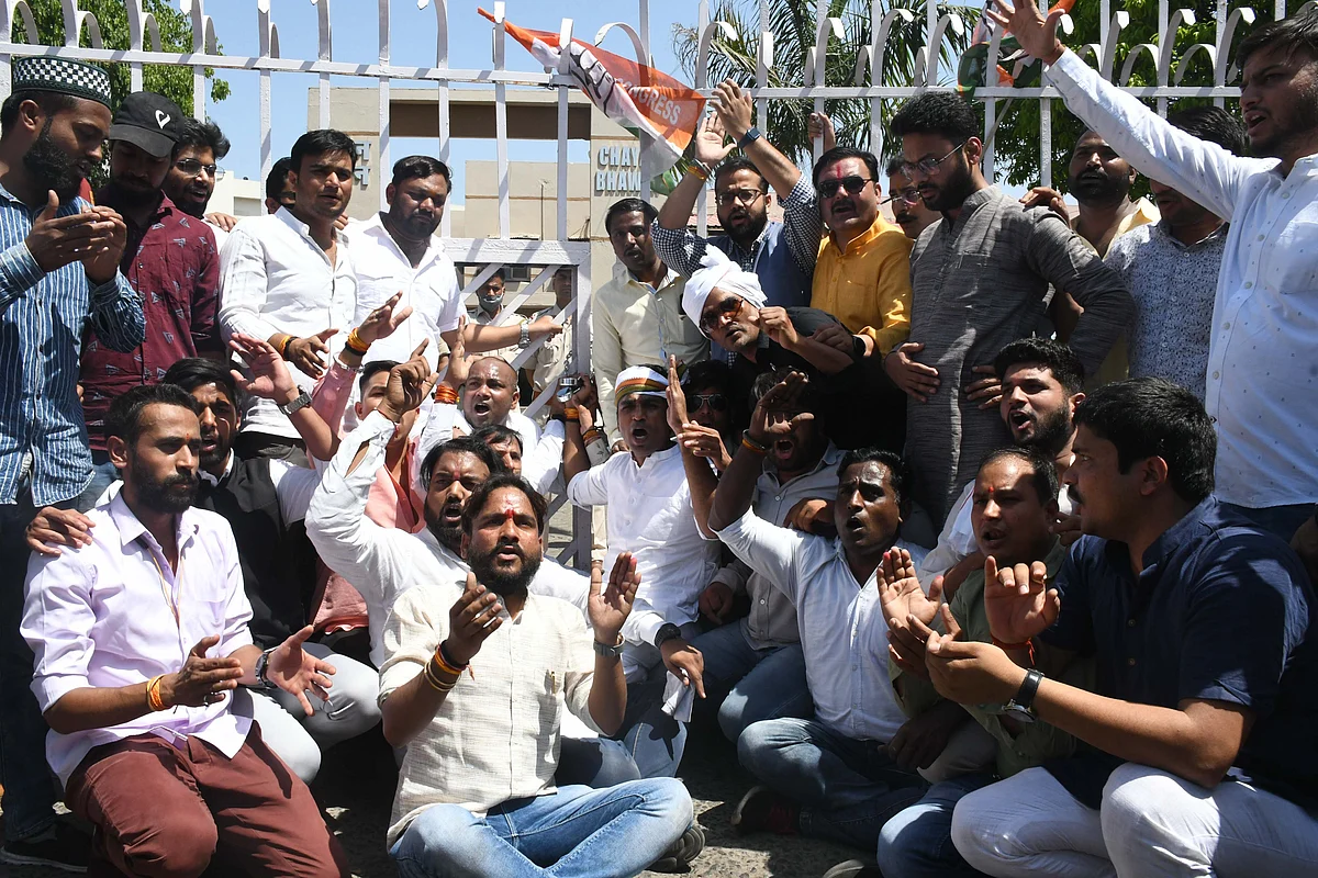Madhya Pradesh Youth Congress workers during their protest over alleged corruption in the Teacher Eligibility Test (TET) conducted by Vyapam, in front of the office of the Professional Examination Board, in Bhopal, Thursday