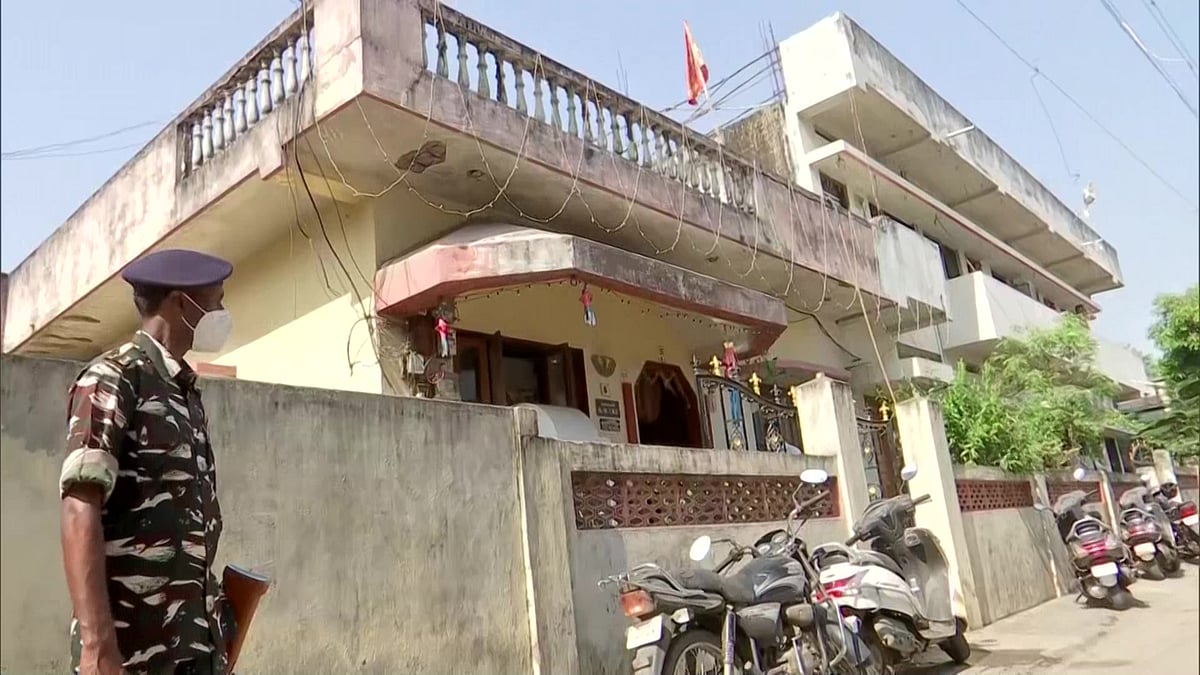 Mumbai: MVA partners criticise ED's raids and detention of Nagpur-based lawyer Satish Uke - Vimarsana News
