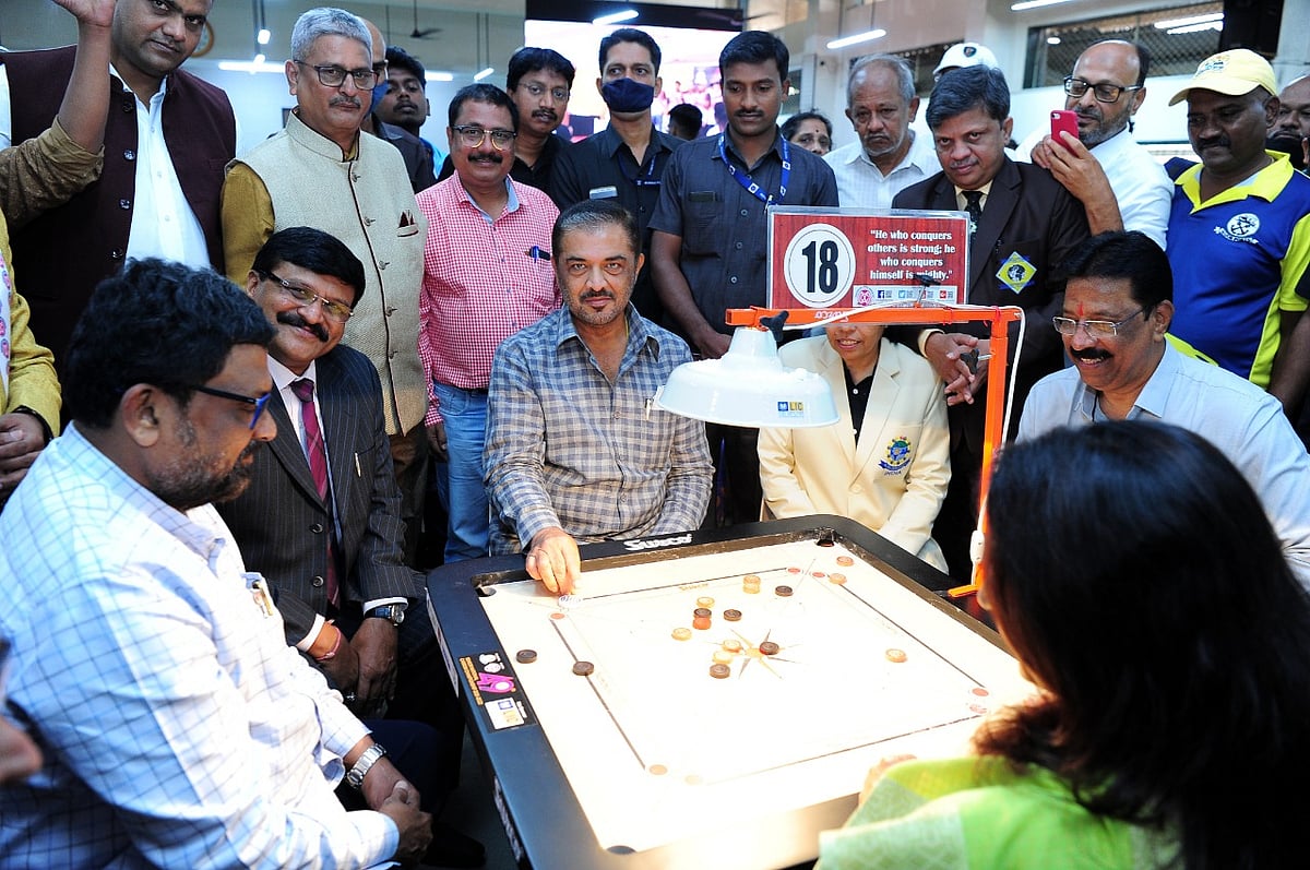 National carrom championship Karnataka’s M Vinod rallies to down LIC’s