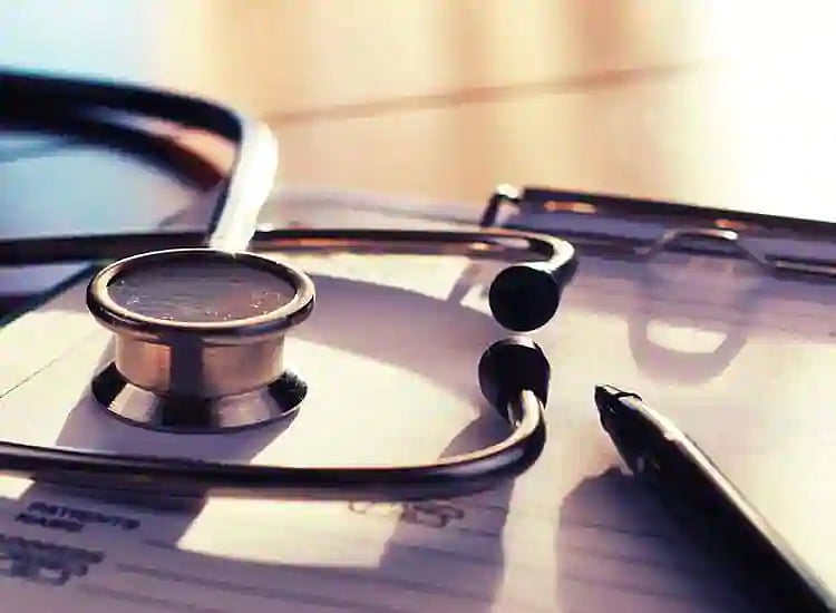 Bhopal: Notice to 12 docs Sanjeevani Clinics for coming late - Vimarsana News