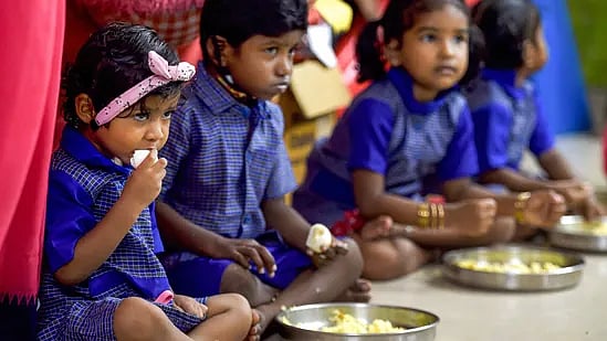 Navi Mumbai: 'Eat Right School' workshop held at civic school to instil good eating habits among children - Vimarsana News